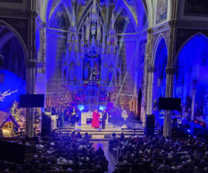 Wielkie Kolędowanie z gwiazdami na Greenpoincie