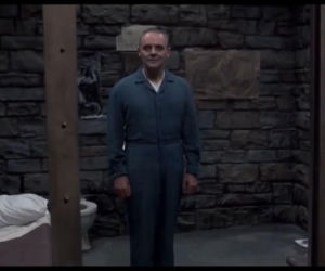 Każdy pamięta, jak Hannibal Lecter wita się z Clarice. Prawda jest jednak zupełnie inna