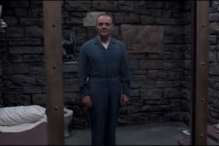Każdy pamięta, jak Hannibal Lecter wita się z Clarice. Prawda jest jednak zupełnie inna