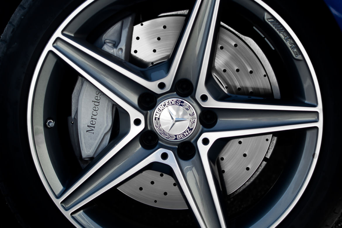 Mercedes-Benz C300 BlueTEC Hybrid