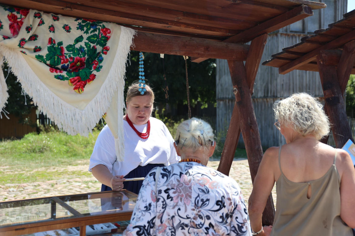 Jarmark miodowo-ziołowy w Muzeum Wsi Lubelskiej