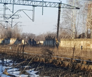 Złomiarze dewastują budynki po kopalni Mysłowice