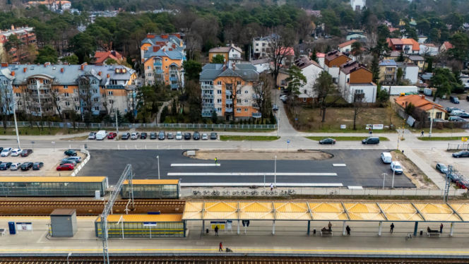 Budowa tymczasowej pętli autobusowej przy dworcu kolejowym w Otwocku