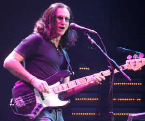 OBRZYDLIWE zachowanie perkusistów po śmierci Neila Pearta. Wspomina Geddy Lee z Rush