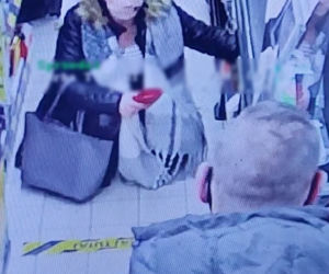 Ta para jest na celowniku policji z Bydgoszczy. Zobacz jak wyglądają! 