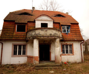 Opuszczona willa w Jastarni