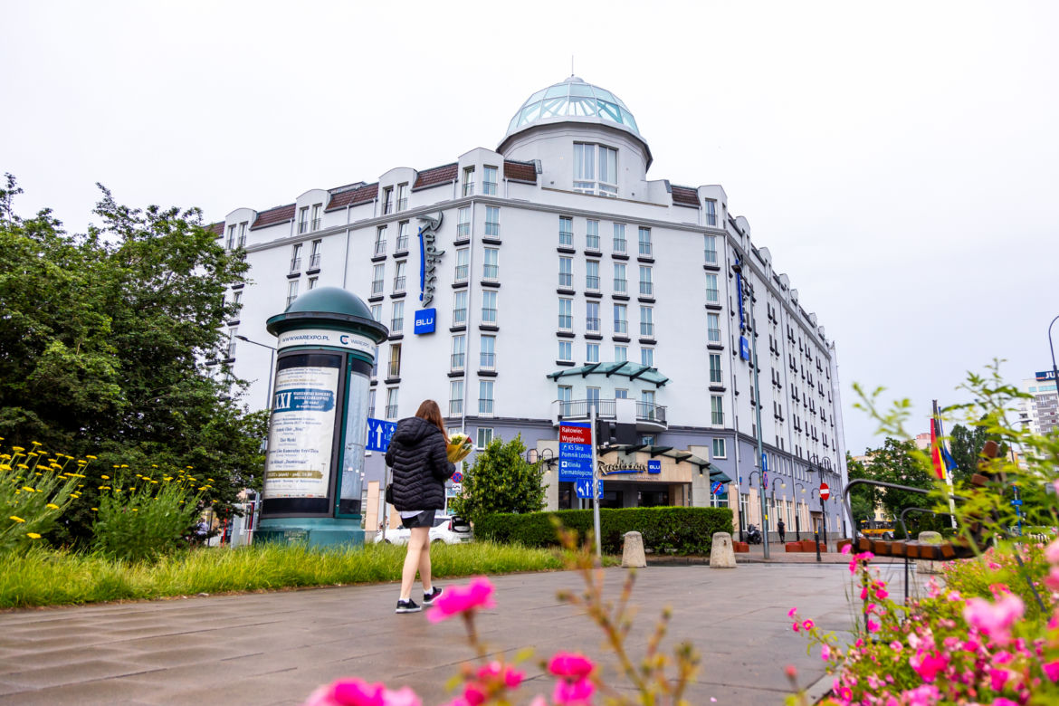 Biały Sobieski: zakończyła się modernizacja hotelu Radisson Blu Sobieski na placu Zawiszy