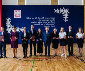 Początek nowego roku szkolnego w Białymstoku. Naukę rozpoczęło 39 tys. dzieci i młodzieży