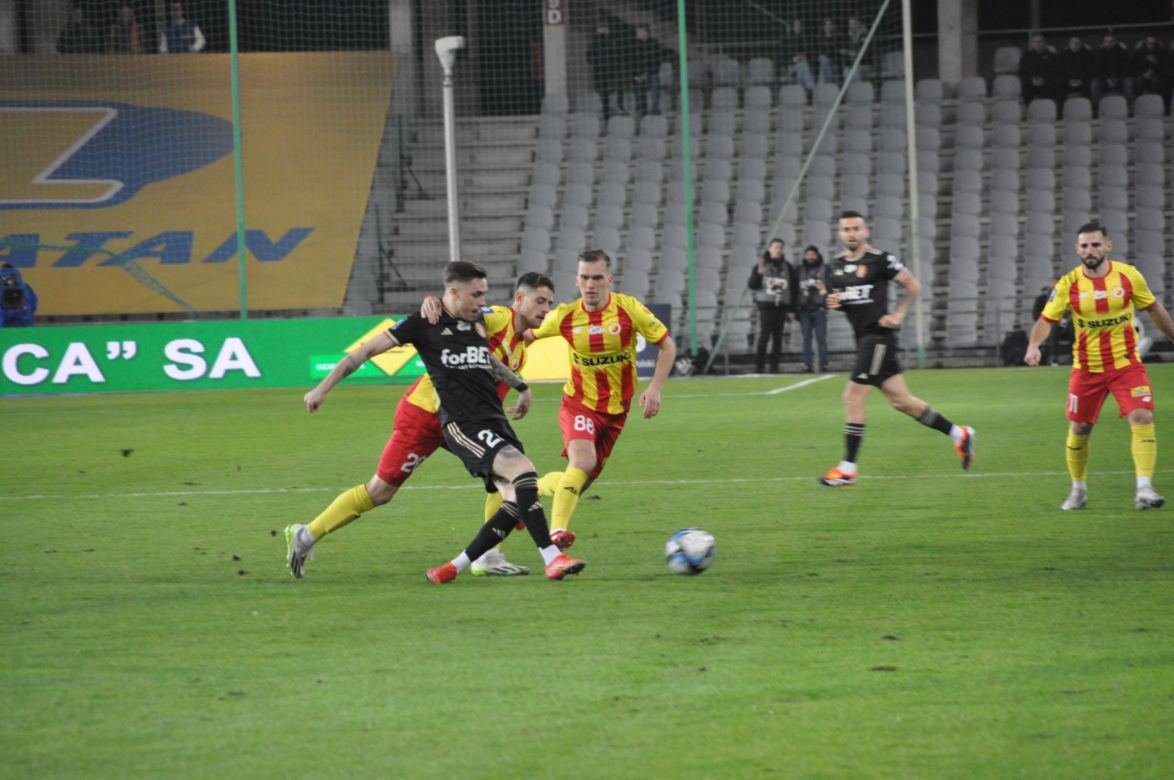 Korona Kielce - ŁKS Łódź w PKO BP Ekstraklasie. Zdjęcia z meczu