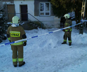 Orneta: Wybuch gazu w domu wielorodzinnym. 45-latek nie żyje, pięć osób ewakuowanych