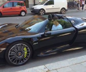 Zlatan Ibrahimović w Porsche 918 Spyder