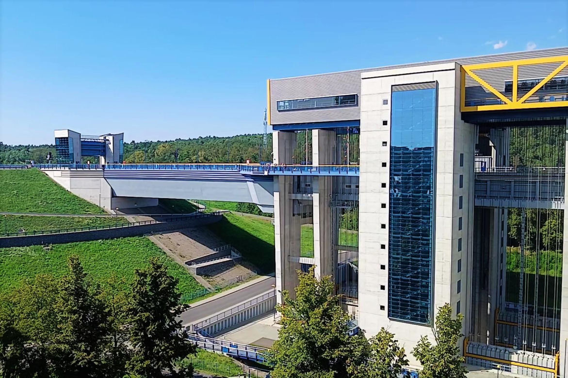 Podnośnie dla statków w Niederfinow