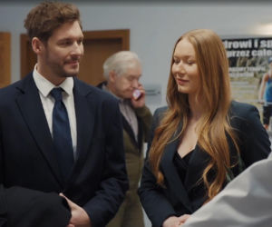 M jak miłość. Marcin (Mikołaj Roznerski), Elżbieta Domańska (Katarzyna Dąbrowska), Olek (Maurycy Popiel)