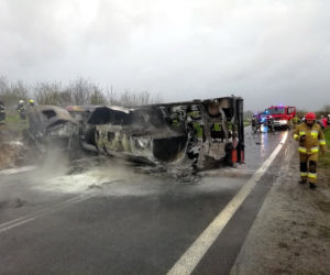 Wypadek na obwodnicy Leżajska. Spłonęła cysterna, zginął kierowca Audi