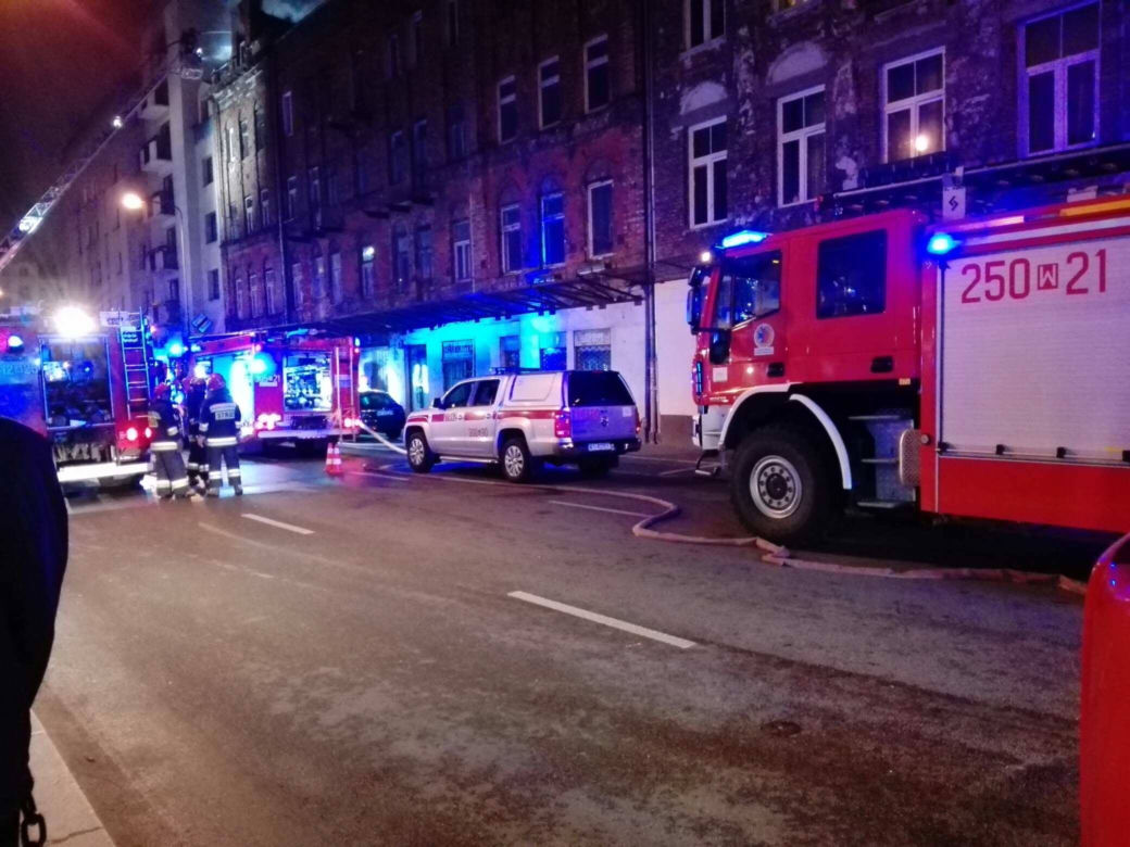 Pożar opuszczonej kamienicy przy Okrzei 30