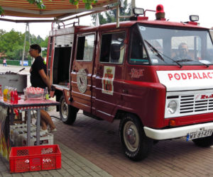 Zlot zabytkowych samochodów