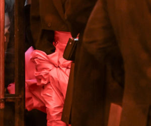 Anna Lewandowska wychodzi z Gali Mistrzów Sportu