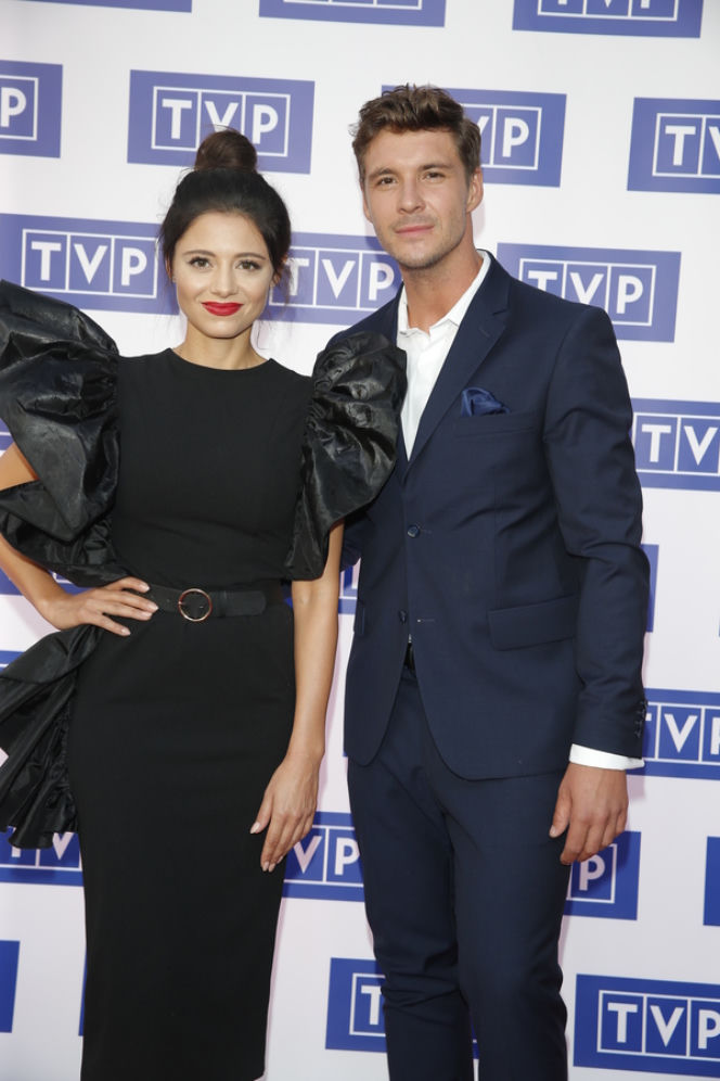 Jesienna ramówka TVP 2018. Mikołaj Roznerski, Adriana Kalska