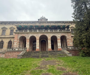 Pałac w Pilicy, wspaniała rezydencja która od dekad popada w ruinę