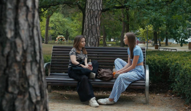 Barwy szczęścia, odcinek 3300. Ewa (Gabriela Ziembicka), Ewelina (Amelia Listwoń)
