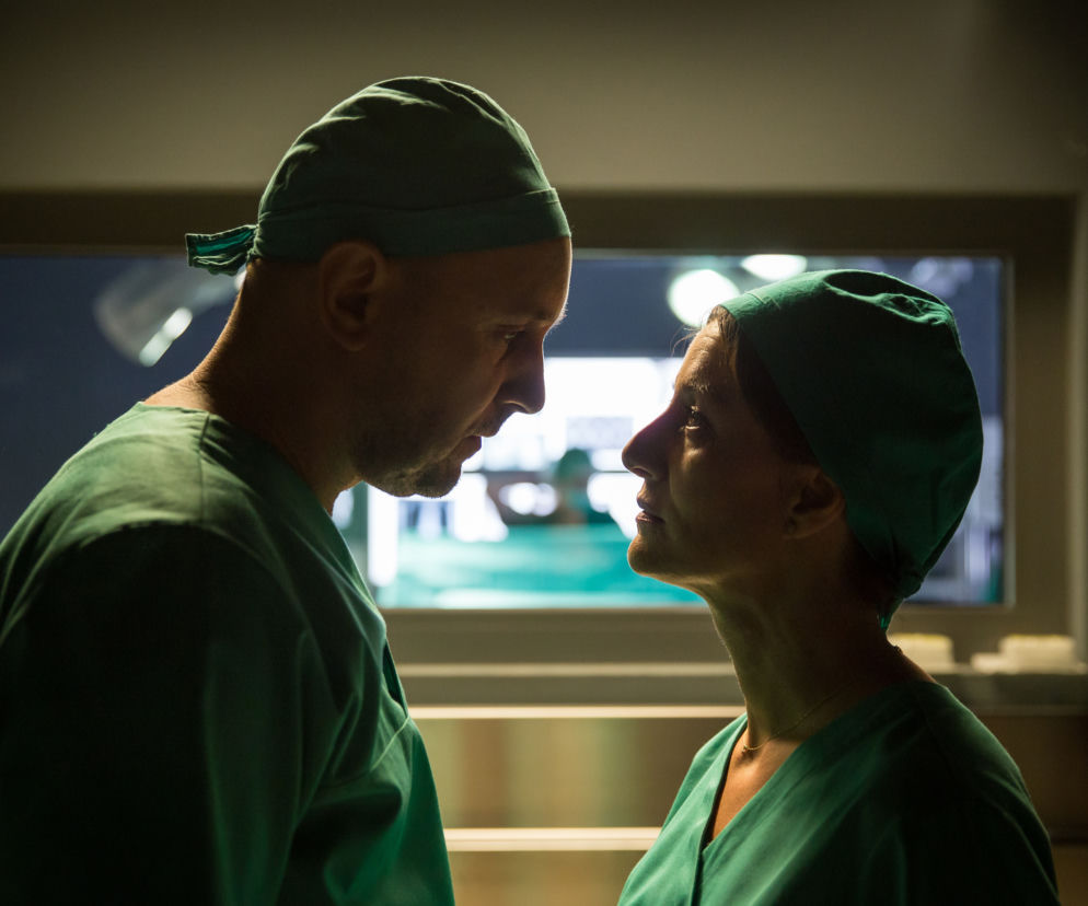 Diagnoza 3 sezon odc. 13. Jan Artman (Adam Woronowicz), Anna (Maja Ostaszewska)
