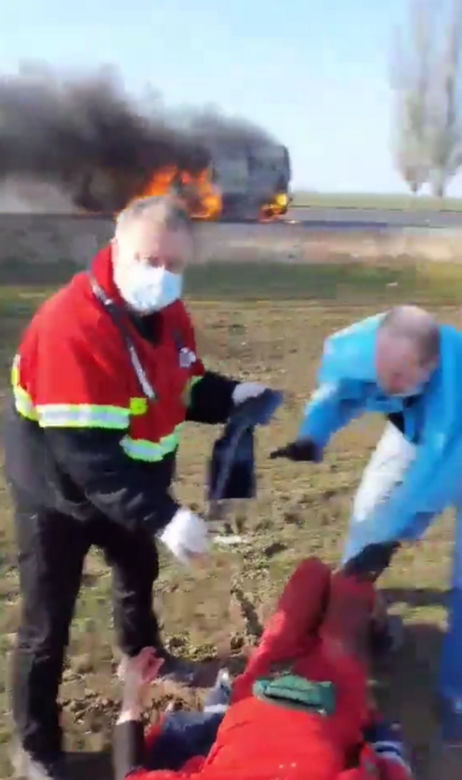 Chersoń. Rosjanie wysadzili ambulas, podczas gdy medycy ratowali człowieka