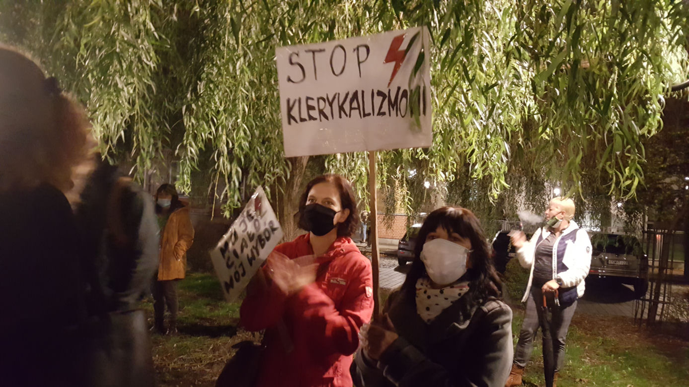 Przeciwnicy zaostrzenia prawa aborcyjnego wyszli na ulice Świecia