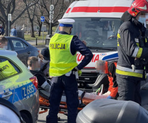 Sezon wypadków na motocyklach rozpoczęty. Ten motocyklista trafił na smarta 