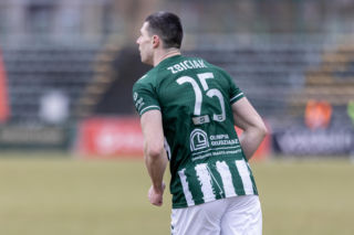 Piłkarze Olimpii w osłabieniu wywożą punkt z Bielska-Białej. Ciasno w ligowej czołówce