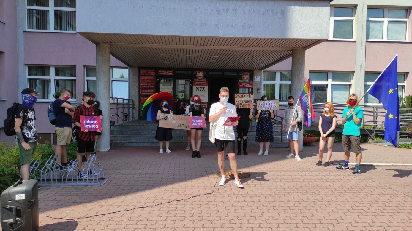 STOP Czarnek - protest Młodej Lewicy w Tarnowie