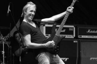 Francis Buchholz nie żyje. Były muzyk Scorpions miał 71 lat