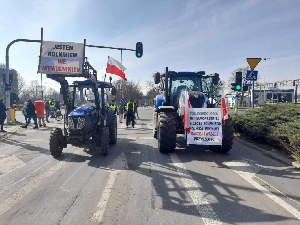 Protest rolników. Zablokowano skrzyżowanie w samej Łodzi. Do kiedy należy spodziewać się utrudnień?