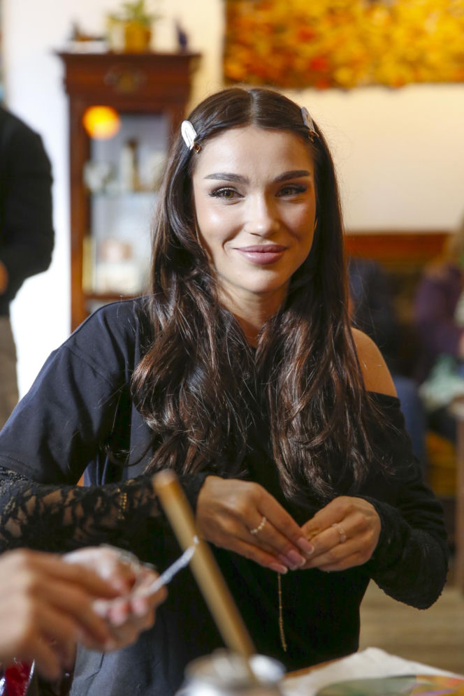 Natsu kusi wdziękami w Dubaju. Internauci oszaleli na jej widok