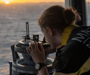 Charles de Gaulle na Atlantyku i Bałtyku. Francuska demonstracja siły i solidarności z NATO