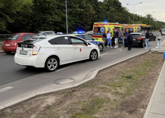 Potrącenie 15-latki przy ul.Głębockiej