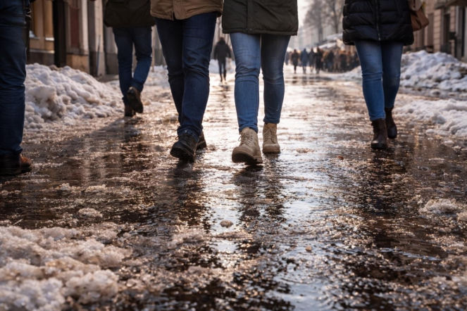 Kiedy koniec zimy? Prognoza IMGW. Wiadomo, kiedy zdejmiemy czapki i szaliki