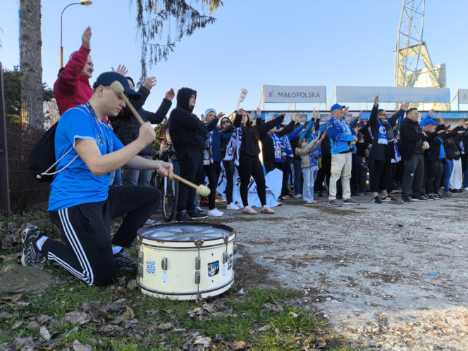Smutny dzień dla tarnowskiego żużla. Kibice żegnają Unię Tarnów