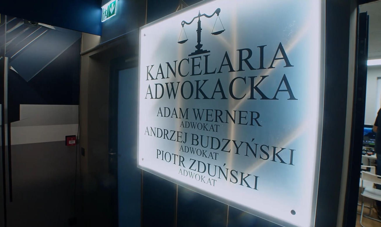 M jak miłość. Nowa kancelaria Wernera (Jacek Kopczyński), Budzyńskiego (Krystian Wieczorek) i Zduńskiego (Marcin Mroczek)