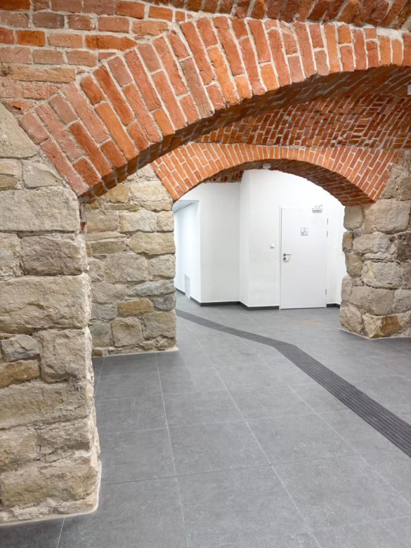 Rzeszów Główny otwarty po przebudowie. Dworzec odzyskał modernistyczny charakter