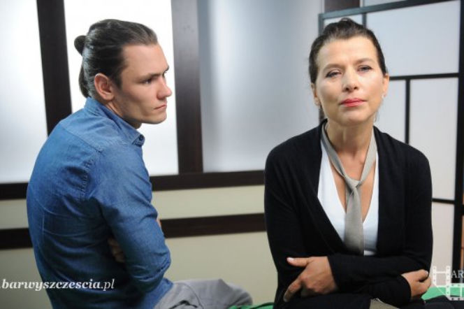 Barwy szczęścia odc. 1401. Bartek (Bartosz Gelner), Kornelia (Katarzyna Herman)