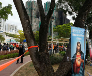 Hongkong/ Policja: zakończono przeszukiwanie pogorzeliska na osiedlu Tai Po; w pożarze zginęło 159 osób