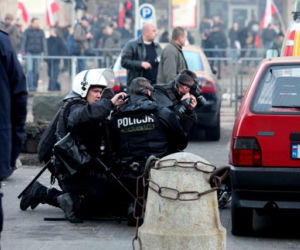Zamieszki w Warszawie