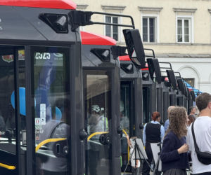 Nowe autobusy XL już wożą pasażerów. MPK Lublin kupiło 20 hybrydowych Solarisów