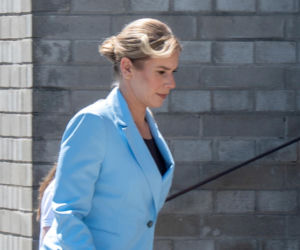 Marta Nawrocka z córką Kasią na zakończenie roku szkolnego