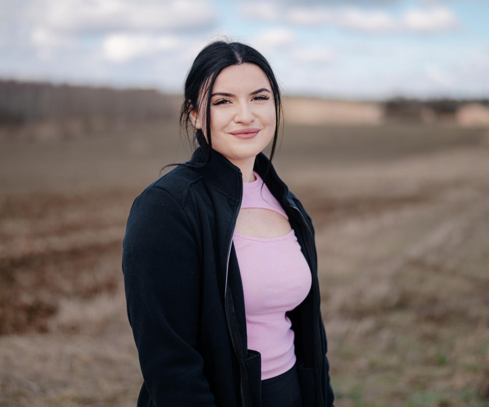 Justyna z „Rolnik szuka żony 13” ma dopiero 21 lat, ale wie, czego chce. Jej pewność siebie zaskakuje