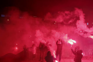 Spektakularny pokaz. Dziś racowisko kibiców Jagiellonii Białystok