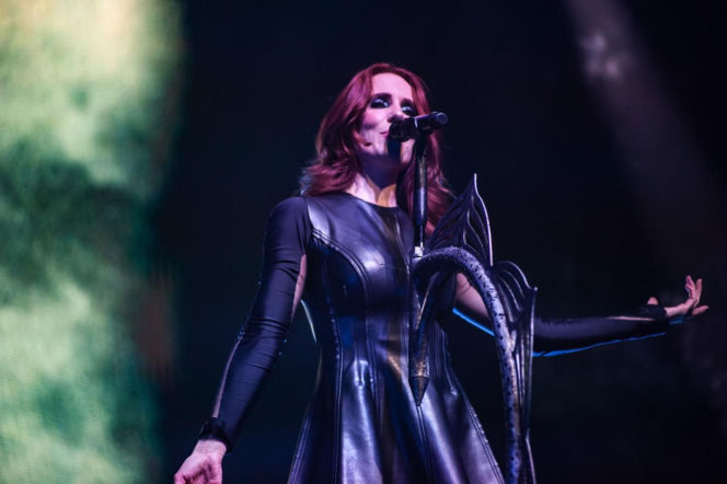 Misternie zaplanowane wizualne widowisko – Epica, Amaranthe i Charlotte Wessels zagrali w Warszawie [RELACJA]