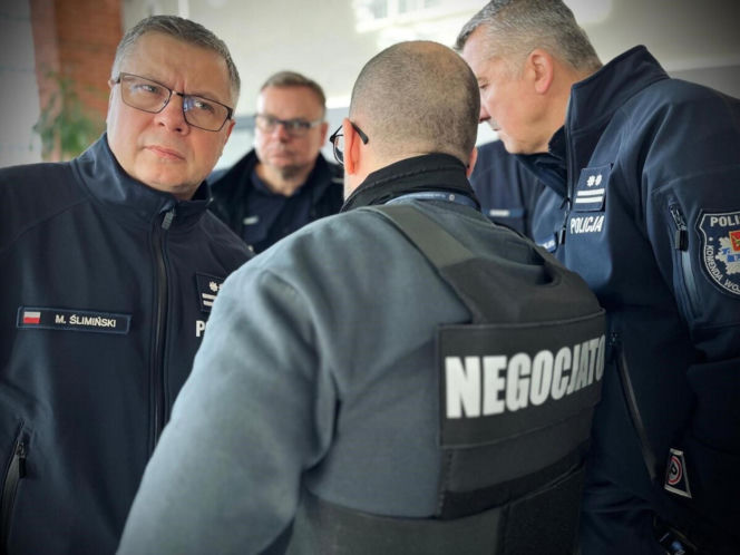 42-latek wtargnął do fabryki Gillette i strzelił do byłego szefa. Odpowie za usiłowanie zabójstwa