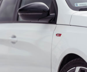 Skoda Octavia RS Challenge vs Peugeot 308 GTi