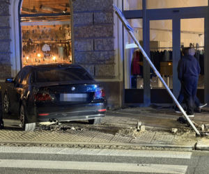 Obywatel Rosji driftował po Placu Zbawiciela